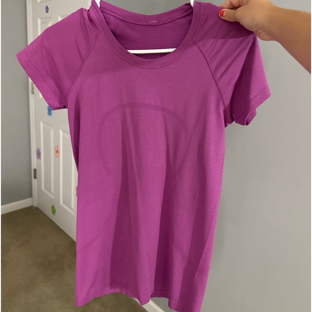 Lululemon swiftly tech top